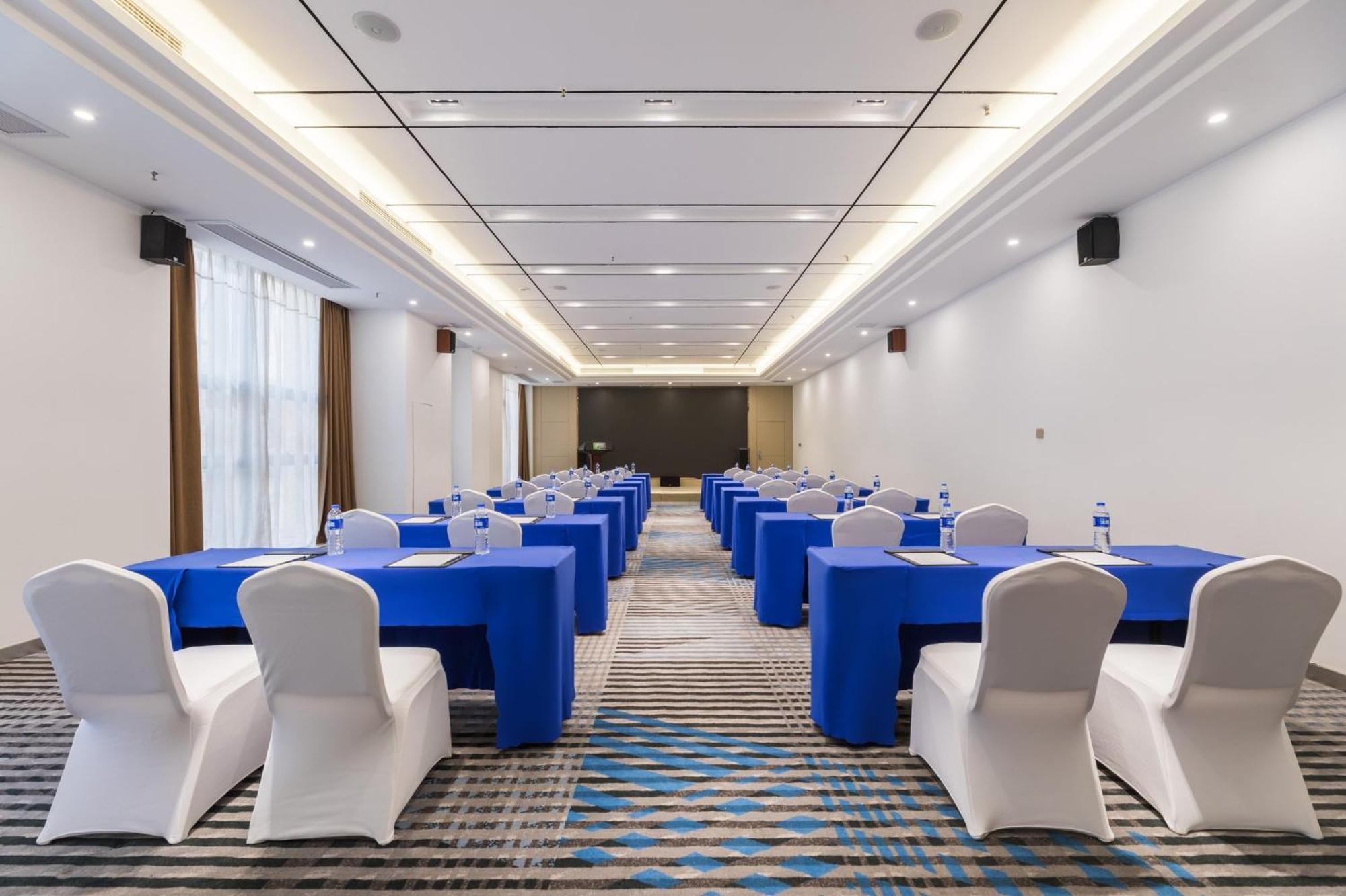 Holiday Inn Express - Liuyang Development Zone By Ihg Changsha Huanghua Airport Exterior foto
